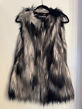 Steve Madden Black & Gray Faux Fur Open Vest